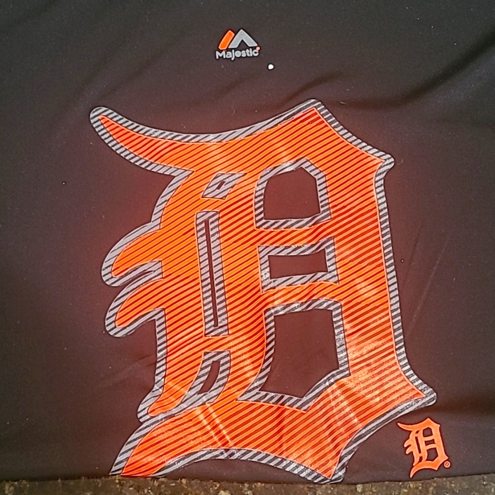 New Majestic Tiger Shirt